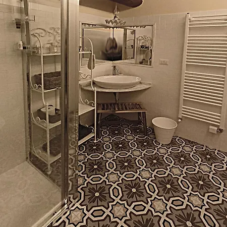 ベッド・アンド・ブレックファスト La Funambola Bb 3*