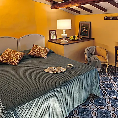 Bed & Breakfast La Funambola Bb Poggio Alla Croce